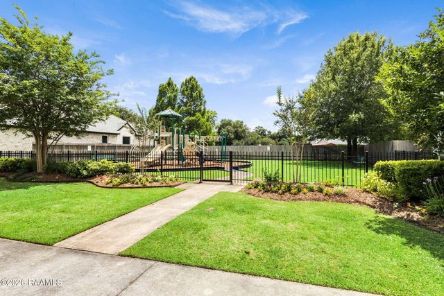 108 Sanctuary Lane, Lafayette, LA 70503