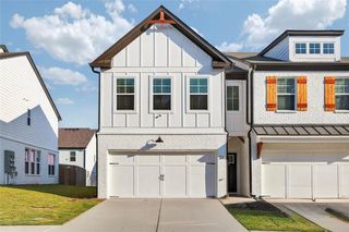 114 AUBURN VALLEY Way, Auburn, GA 30011