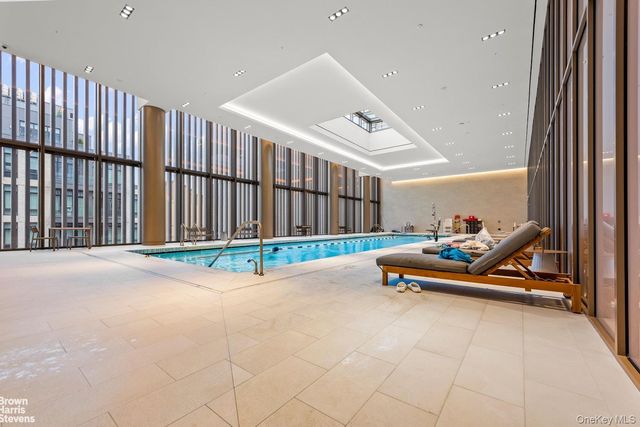 3 Court Square 3908, Long Island City, NY 11101