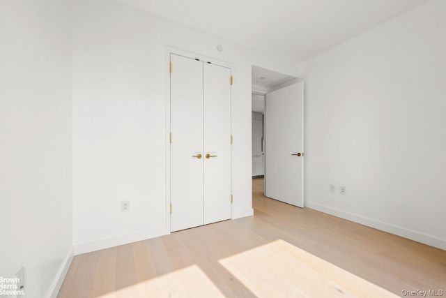 3 Court Square 3908, Long Island City, NY 11101