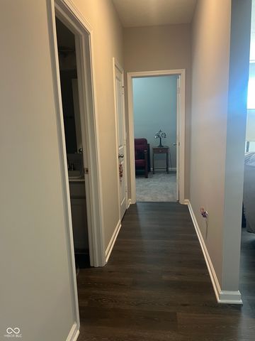6683 Birmingham Avenue, Mccordsville, IN 46055