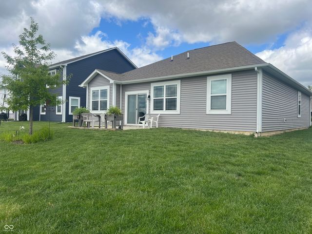 6683 Birmingham Avenue, Mccordsville, IN 46055