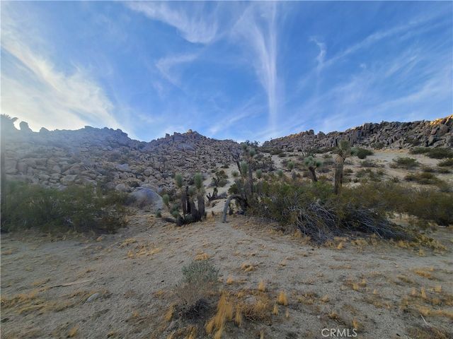 40000 140th Street E, Palmdale, CA 93591