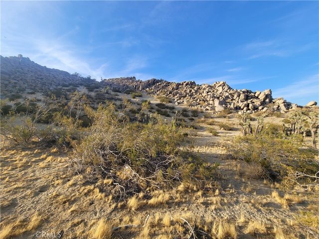 40000 140th Street E, Palmdale, CA 93591