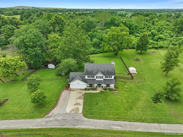 4740 Drda Lane, Edwardsville, IL 62025