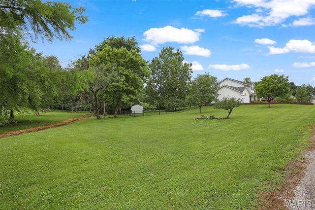 4740 Drda Lane, Edwardsville, IL 62025