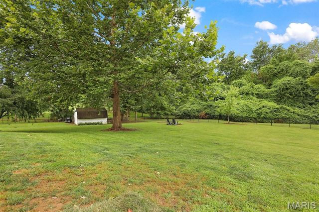 4740 Drda Lane, Edwardsville, IL 62025