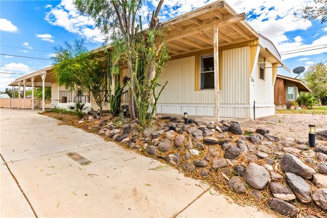 2502 Camino Del Rio, Bullhead City, AZ 86442