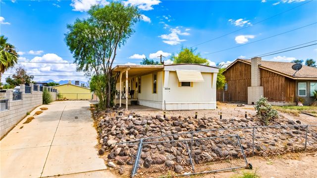 2502 Camino Del Rio, Bullhead City, AZ 86442