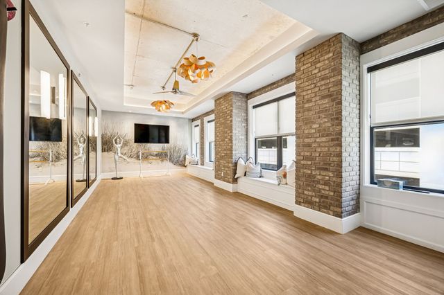 350 Central Avenue 210, Southlake, TX 76092