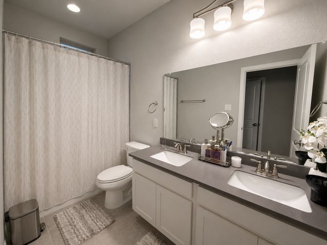 8235 Snapdragon Way, Dallas, TX 75252
