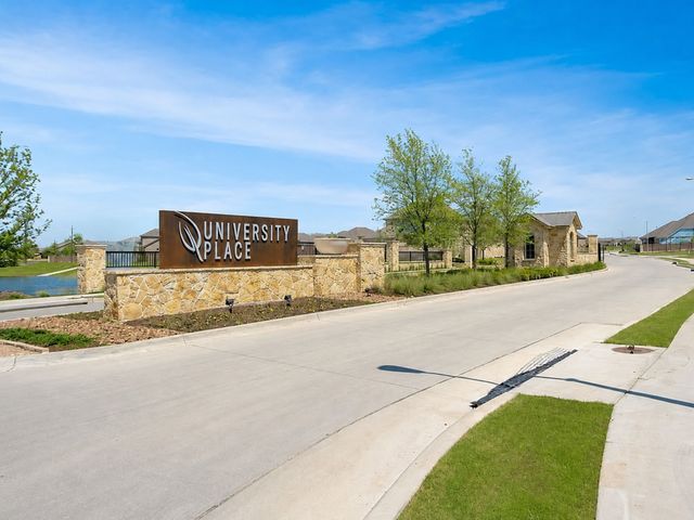 8235 Snapdragon Way, Dallas, TX 75252