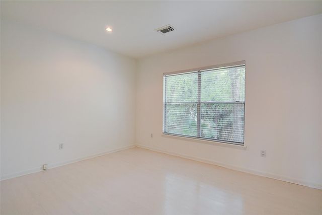 10 Indian Sage, The Woodlands, TX 77381