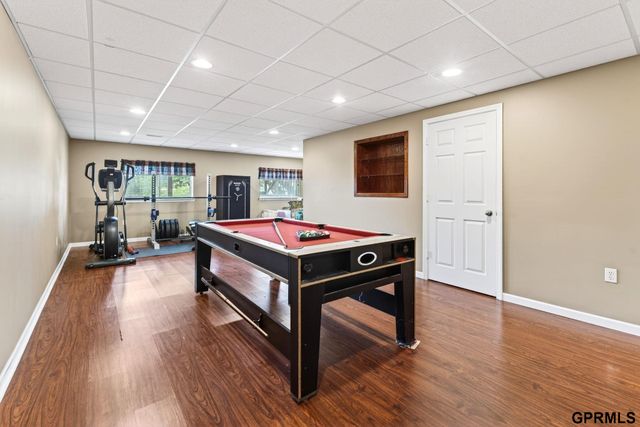 2306 Ridgeview Drive, Papillion, NE 68046