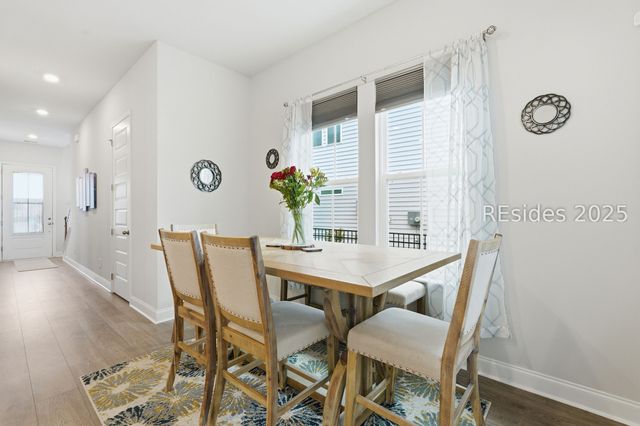 188 Hawthorn Ln, Hardeeville, SC 29927