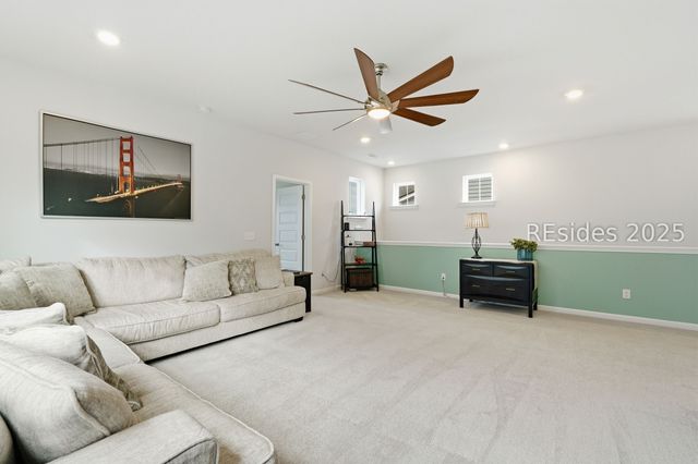 188 Hawthorn Ln, Hardeeville, SC 29927