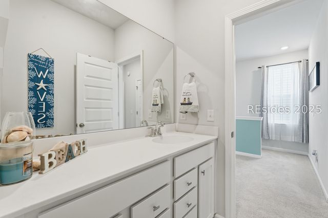 188 Hawthorn Ln, Hardeeville, SC 29927