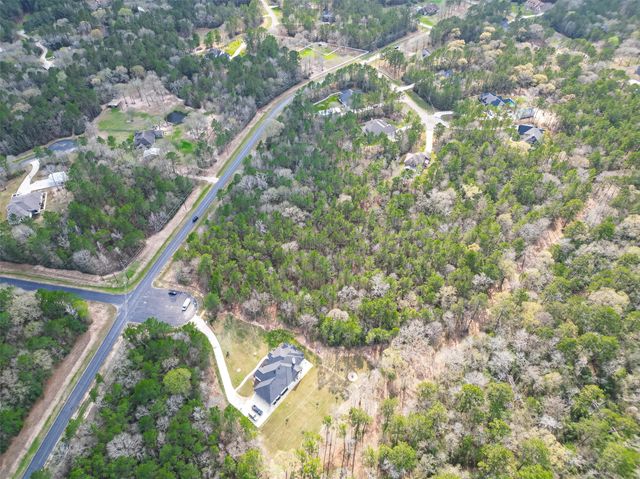 7941 Rodeo Road, Waller, TX 77484