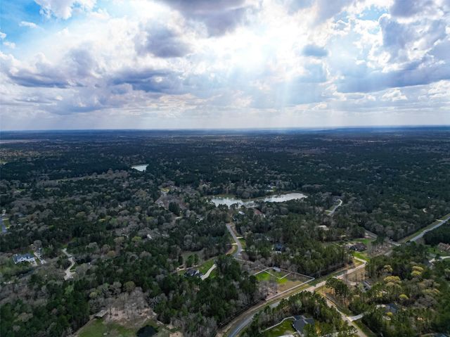 7941 Rodeo Road, Waller, TX 77484