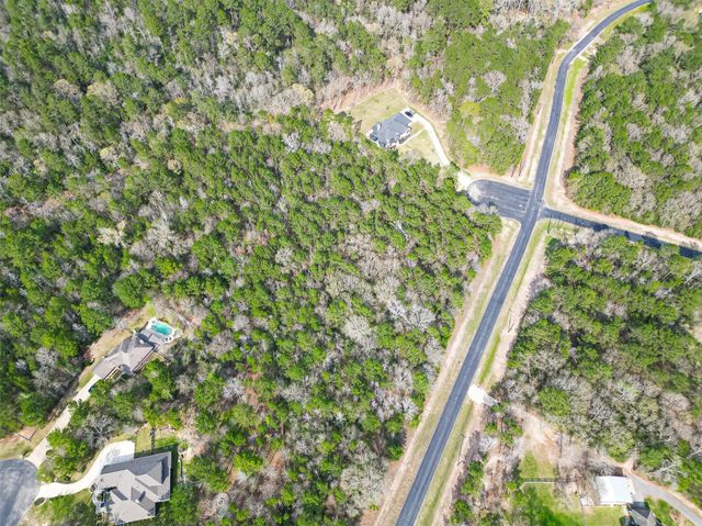 7941 Rodeo Road, Waller, TX 77484