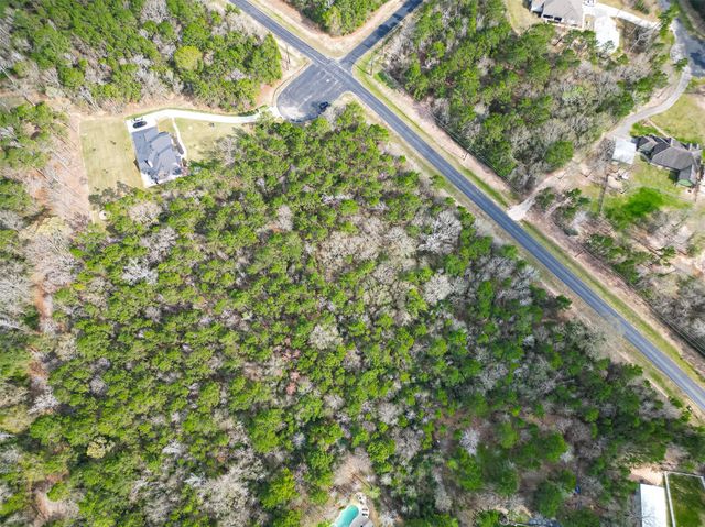 7941 Rodeo Road, Waller, TX 77484