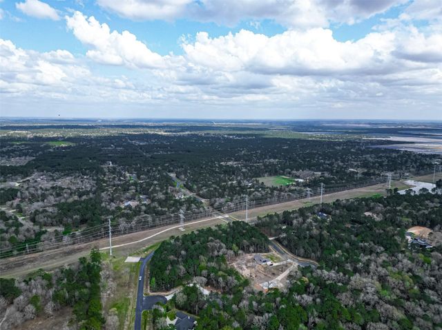 7941 Rodeo Road, Waller, TX 77484