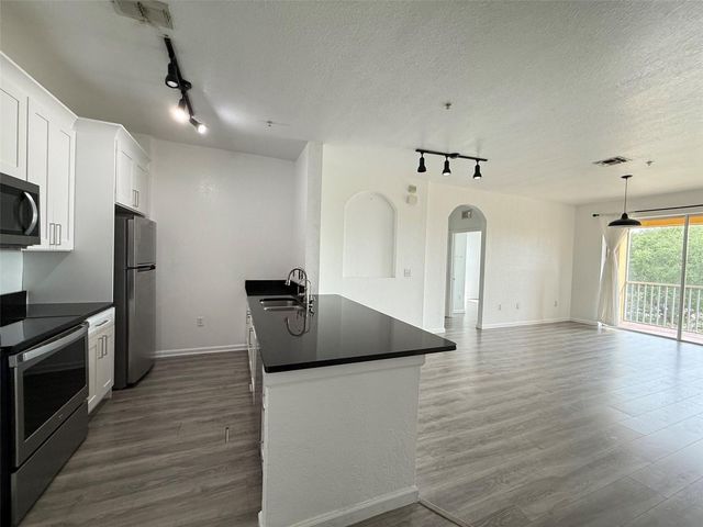 6380 CONTESSA DRIVE 303, Orlando, FL 32829