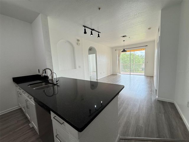 6380 CONTESSA DRIVE 303, Orlando, FL 32829