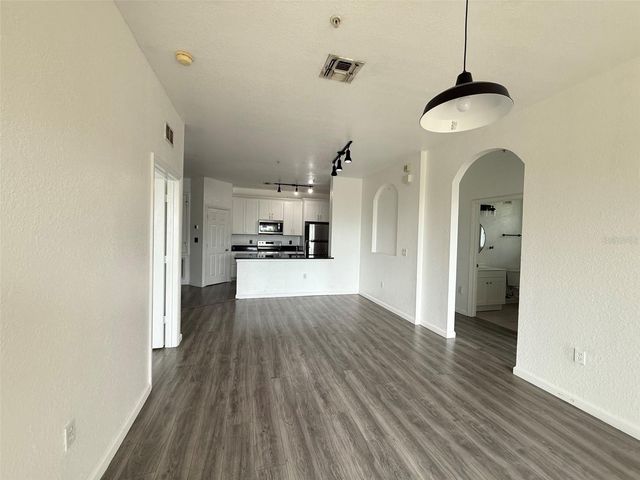 6380 CONTESSA DRIVE 303, Orlando, FL 32829