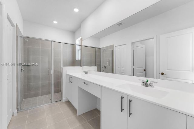 2960 SE 23rd Ave 2960, Homestead, FL 33035