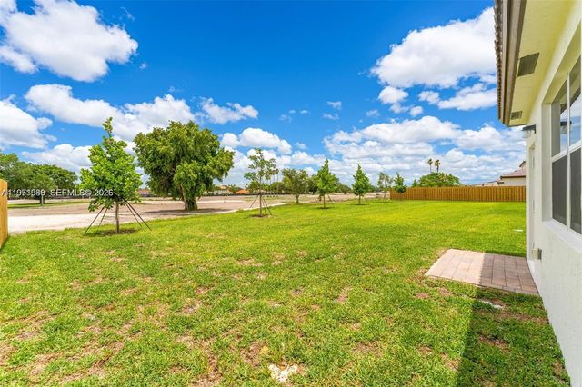 2960 SE 23rd Ave 2960, Homestead, FL 33035