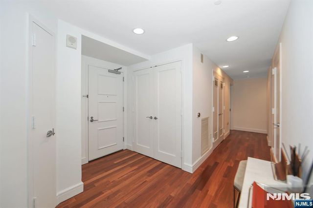 8100 River Road 601, North Bergen, NJ 07047