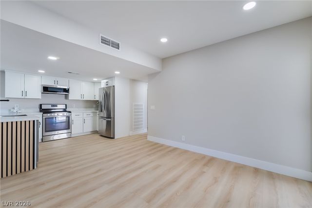 3743 Colonial Drive, Las Vegas, NV 89121