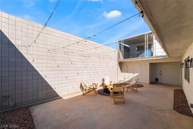 3743 Colonial Drive, Las Vegas, NV 89121