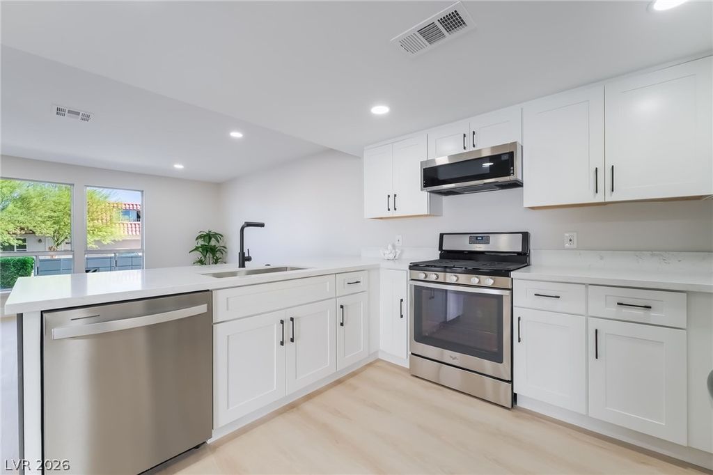 3743 Colonial Drive, Las Vegas, NV 89121