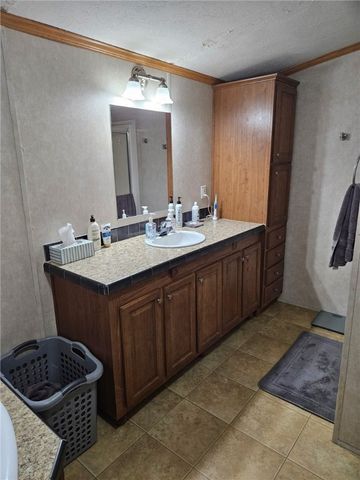 17 Becky Lane, Erin, NY 14838