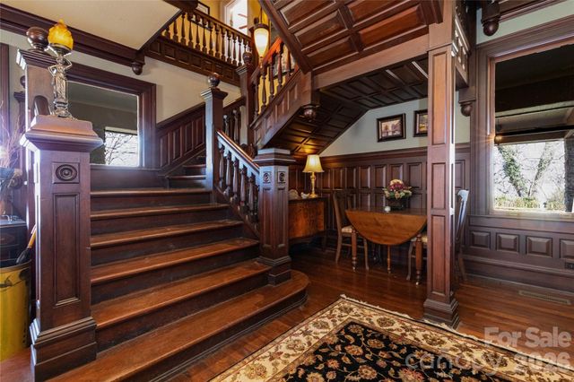 129 Woolsey Heights, Waynesville, NC 28786