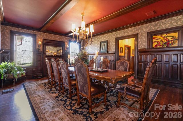 129 Woolsey Heights, Waynesville, NC 28786