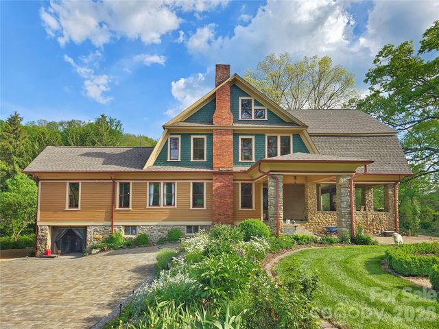 129 Woolsey Heights, Waynesville, NC 28786