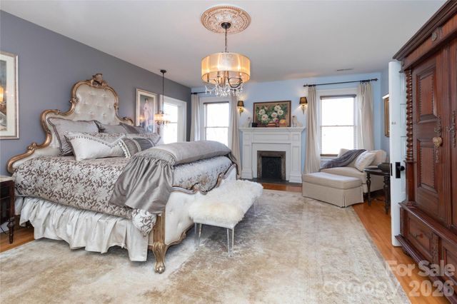 129 Woolsey Heights, Waynesville, NC 28786