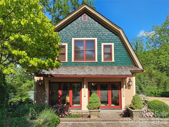 129 Woolsey Heights, Waynesville, NC 28786