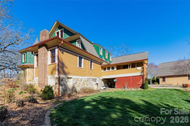 129 Woolsey Heights, Waynesville, NC 28786