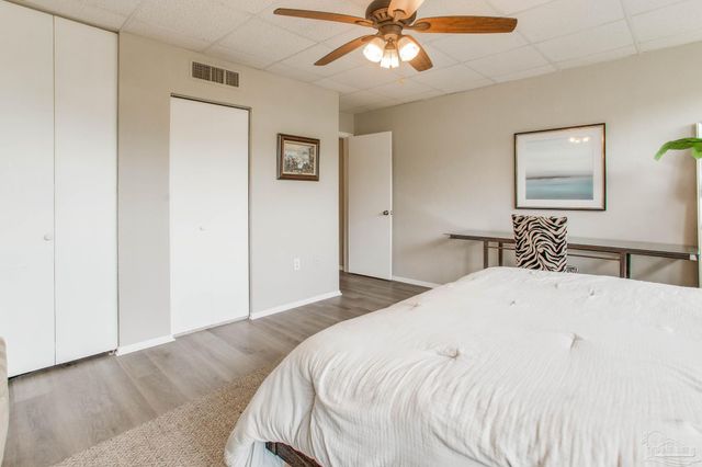 201 Pensacola Beach Rd A25, Gulf Breeze, FL 32561