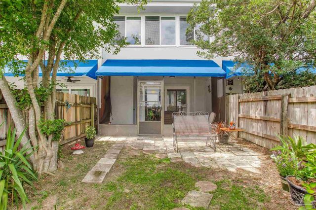 201 Pensacola Beach Rd A25, Gulf Breeze, FL 32561