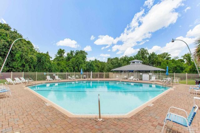 201 Pensacola Beach Rd A25, Gulf Breeze, FL 32561
