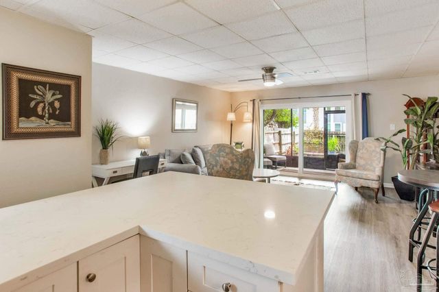 201 Pensacola Beach Rd A25, Gulf Breeze, FL 32561