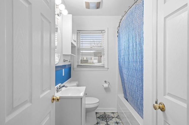 2108 Sanborn Dr, Nashville, TN 37210