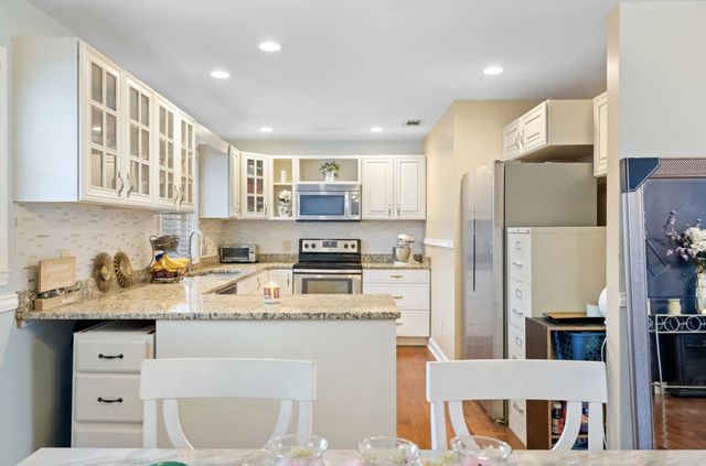 2108 Sanborn Dr, Nashville, TN 37210