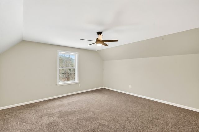 704 Brattleboro Rd, Bernardston, MA 01337