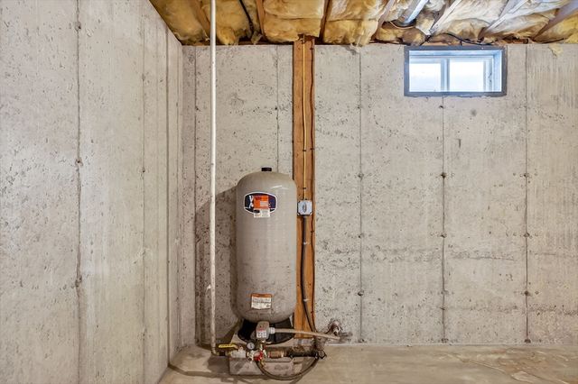 704 Brattleboro Rd, Bernardston, MA 01337